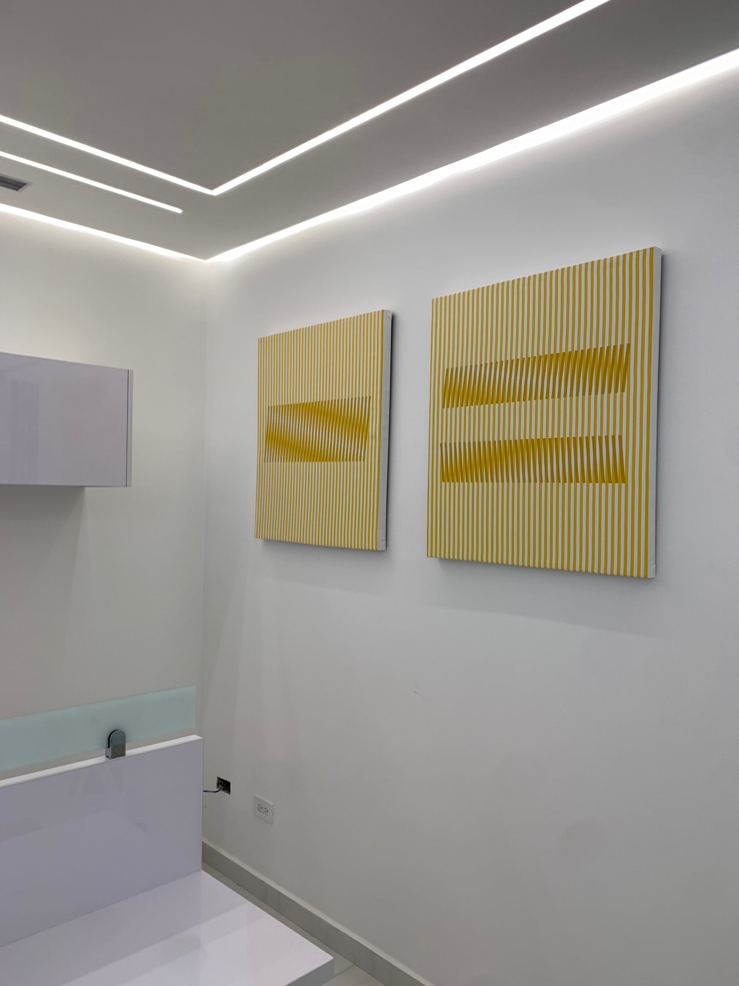 Cuadro en Lienzo, Arte Abstracto Ritmos Dorados de César Otero, Arte Contemporáneo para Decoración de Interiores, Salas de Estar, Dormitorios, Comedores, Entradas y Oficinas - Cesar Otero l Arte Moderno